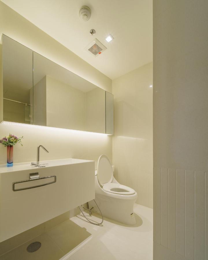 Căn hộ Sukhumvit 11#luxury#pool#gym#bts Nana&mrt Sukhumvit#1br#max2ppl *
