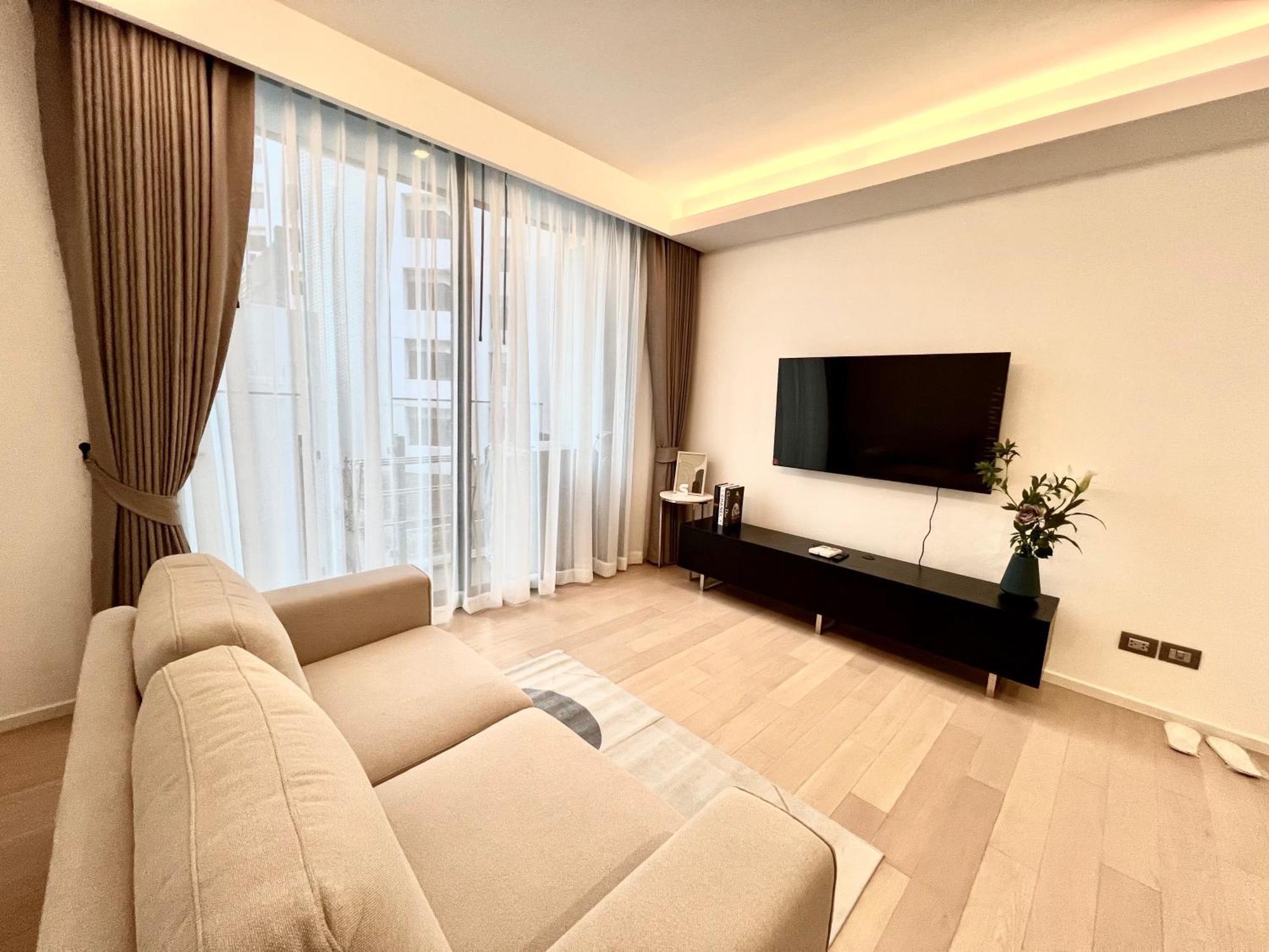 Sukhumvit 11#luxury#pool#gym#bts Nana&mrt Sukhumvit#1br#max2ppl Căn hộ Bangkok